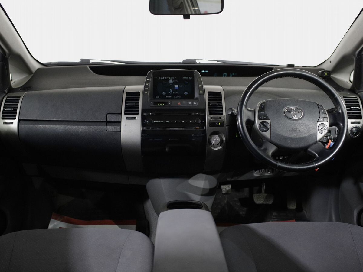 Toyota Prius 2008 - фото автомобиля