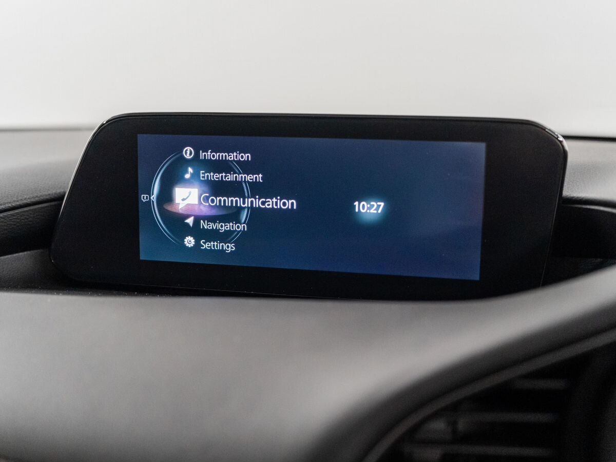 Mazda 3 2019 - фото автомобиля