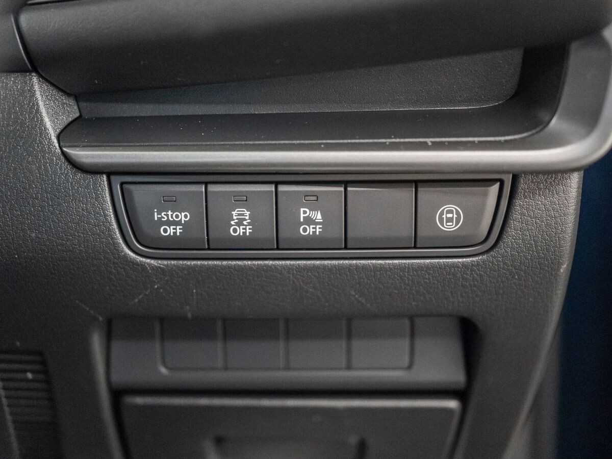 Mazda 3 2019 - фото автомобиля