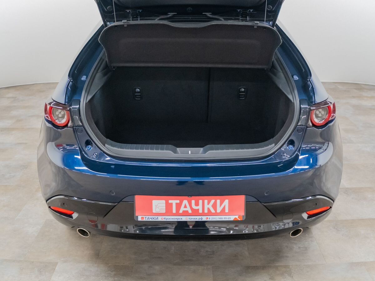 Mazda 3 2019 - фото автомобиля