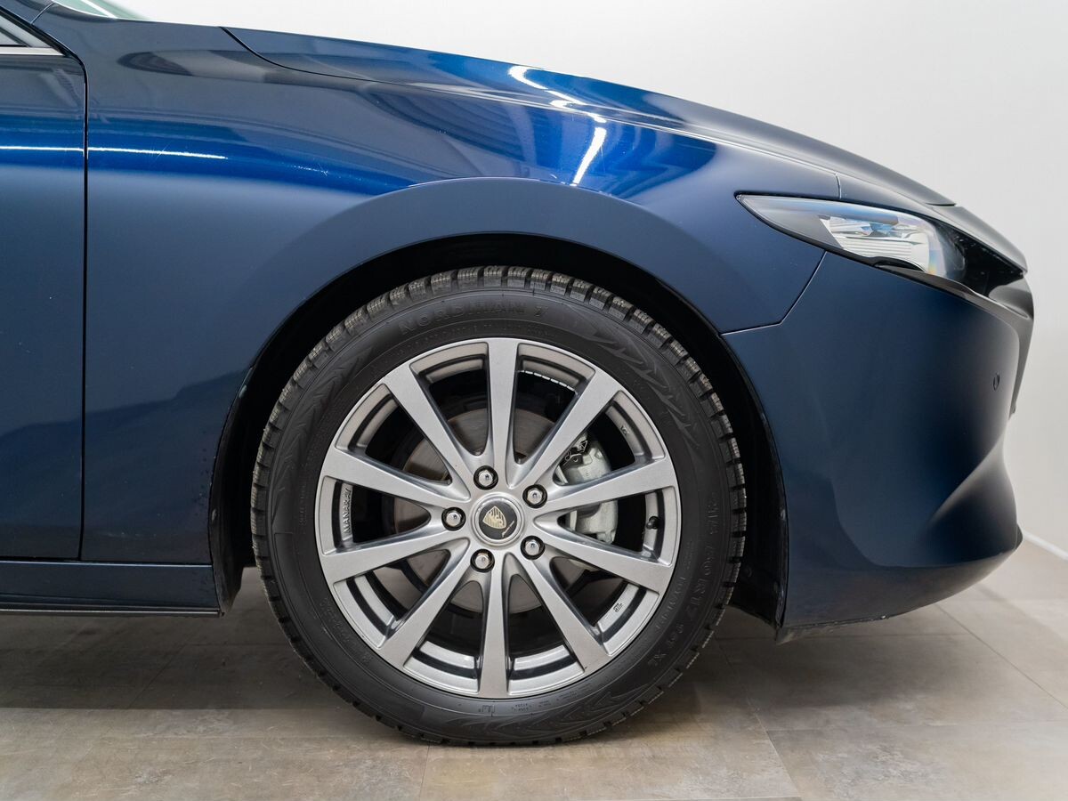 Mazda 3 2019 - фото автомобиля