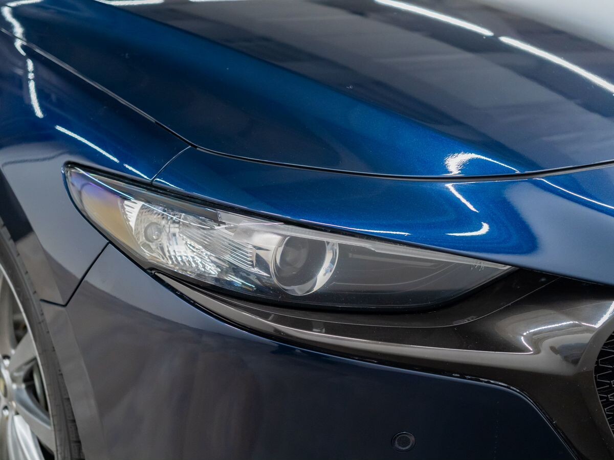 Mazda 3 2019 - фото автомобиля