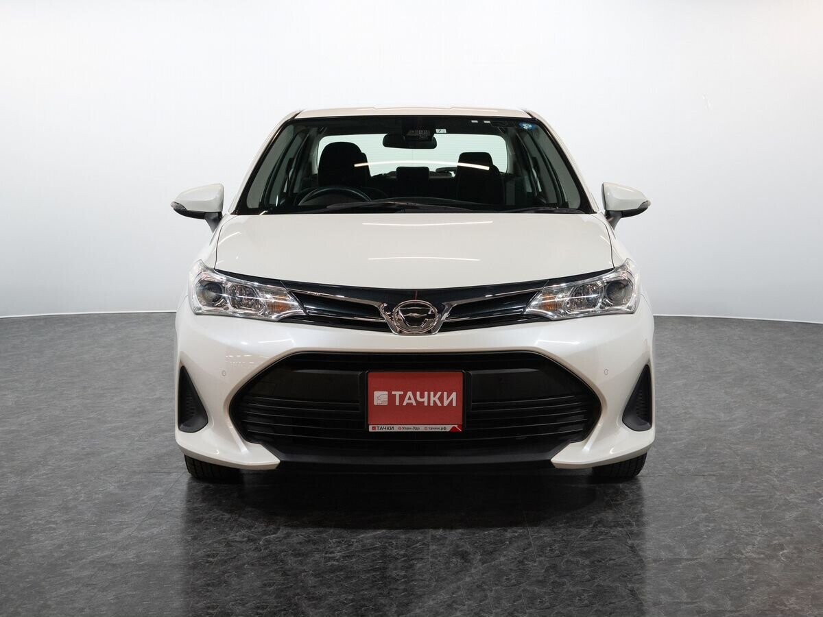 Toyota Corolla 2019 - фото автомобиля