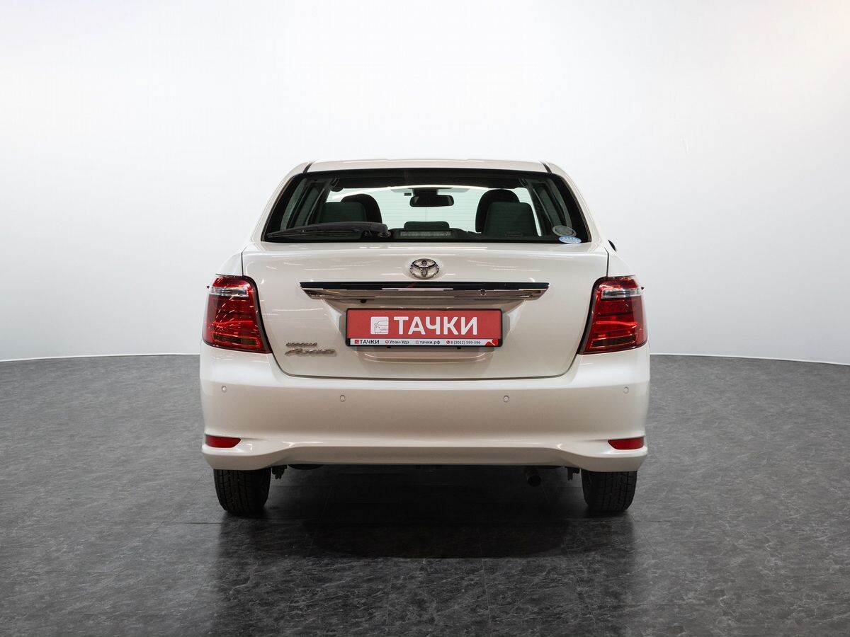 Toyota Corolla 2019 - фото автомобиля