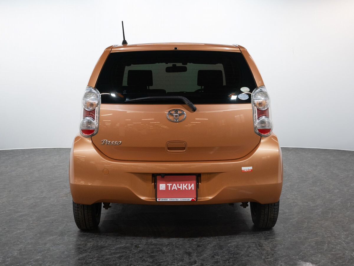 Toyota Passo 2010 - фото автомобиля