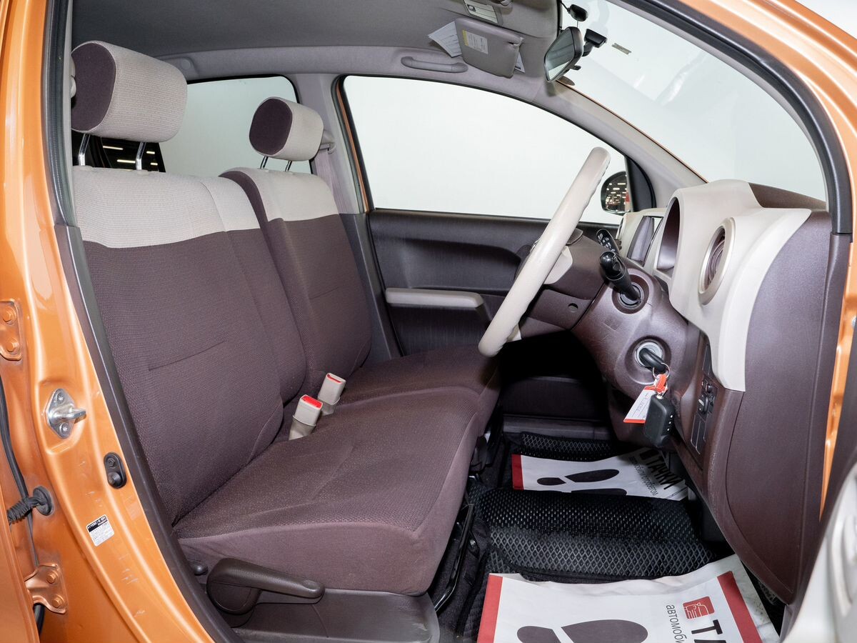 Toyota Passo 2010 - фото автомобиля