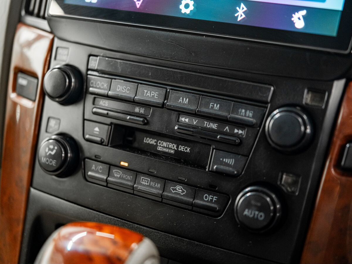 Toyota Harrier 2001 - фото автомобиля