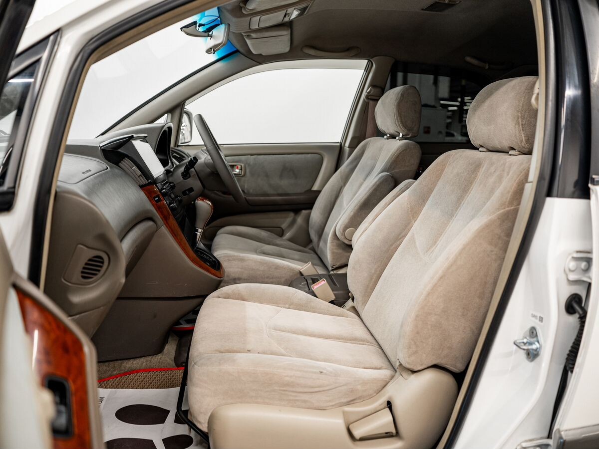 Toyota Harrier 2001 - фото автомобиля