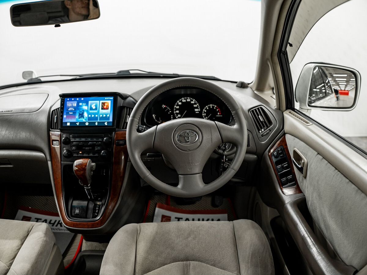 Toyota Harrier 2001 - фото автомобиля