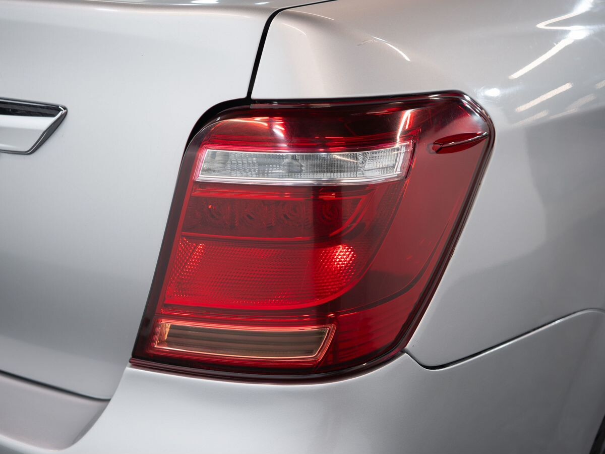 Toyota Corolla 2017 - фото автомобиля