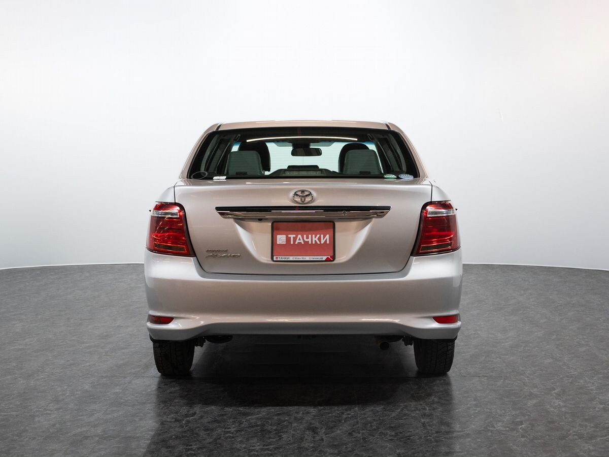 Toyota Corolla 2017 - фото автомобиля