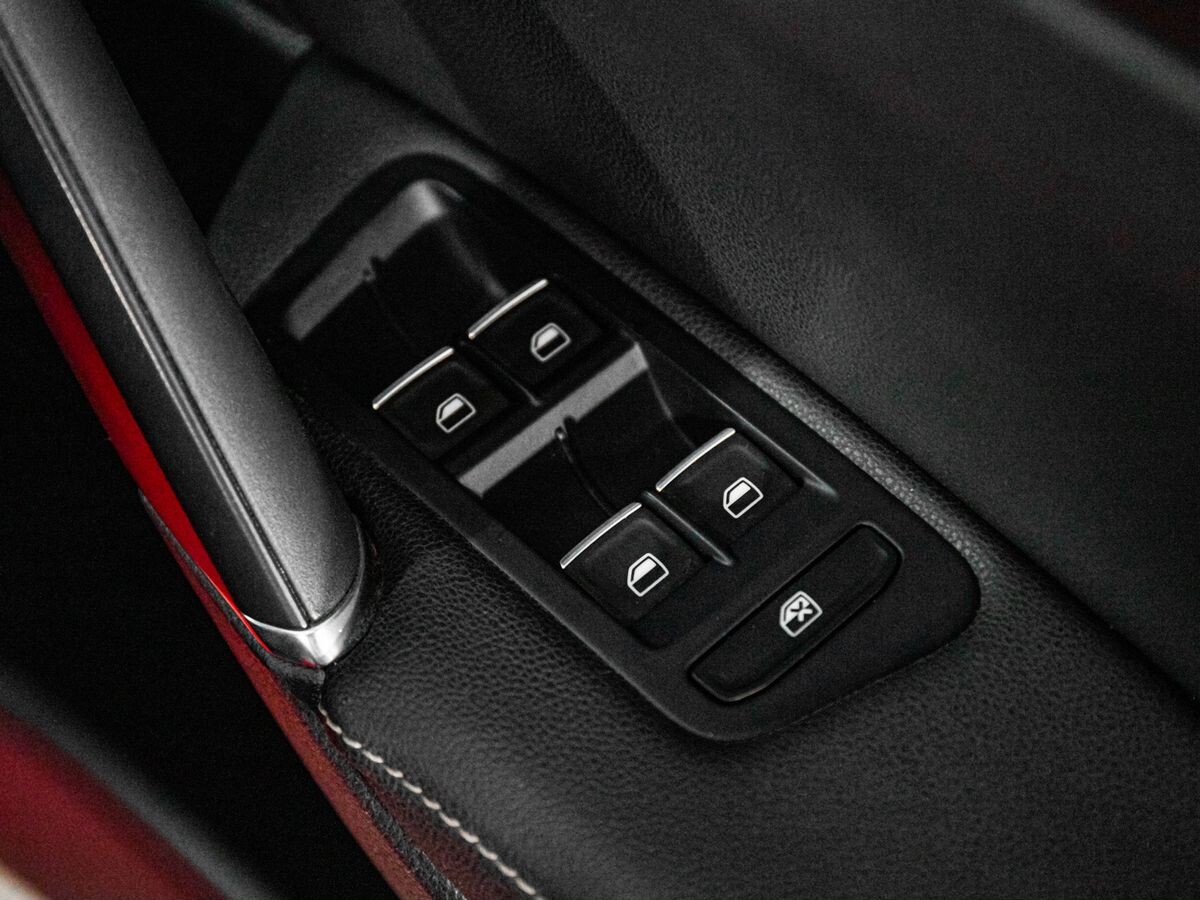 Volkswagen Golf 2013 - фото автомобиля