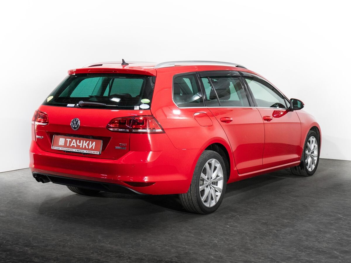 Volkswagen Golf 2013 - фото автомобиля