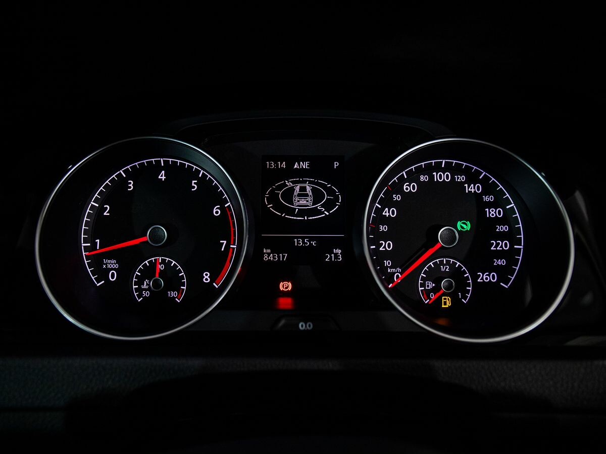 Volkswagen Golf 2013 - фото автомобиля