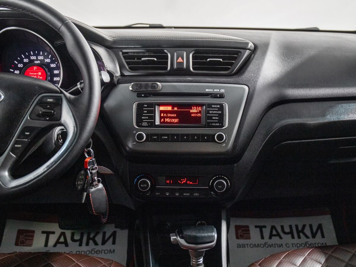 Kia Rio 2015 - фото автомобиля