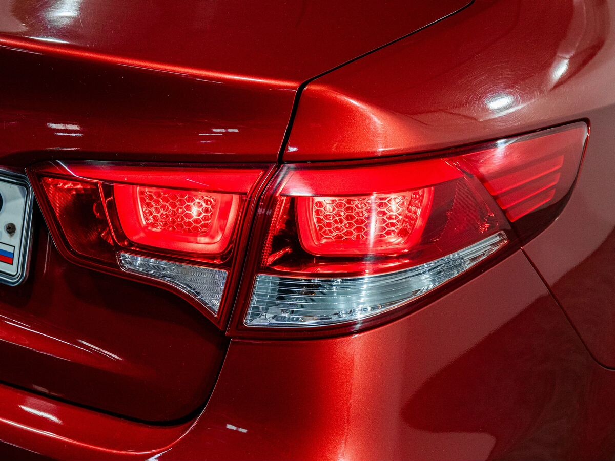 Kia Rio 2015 - фото автомобиля