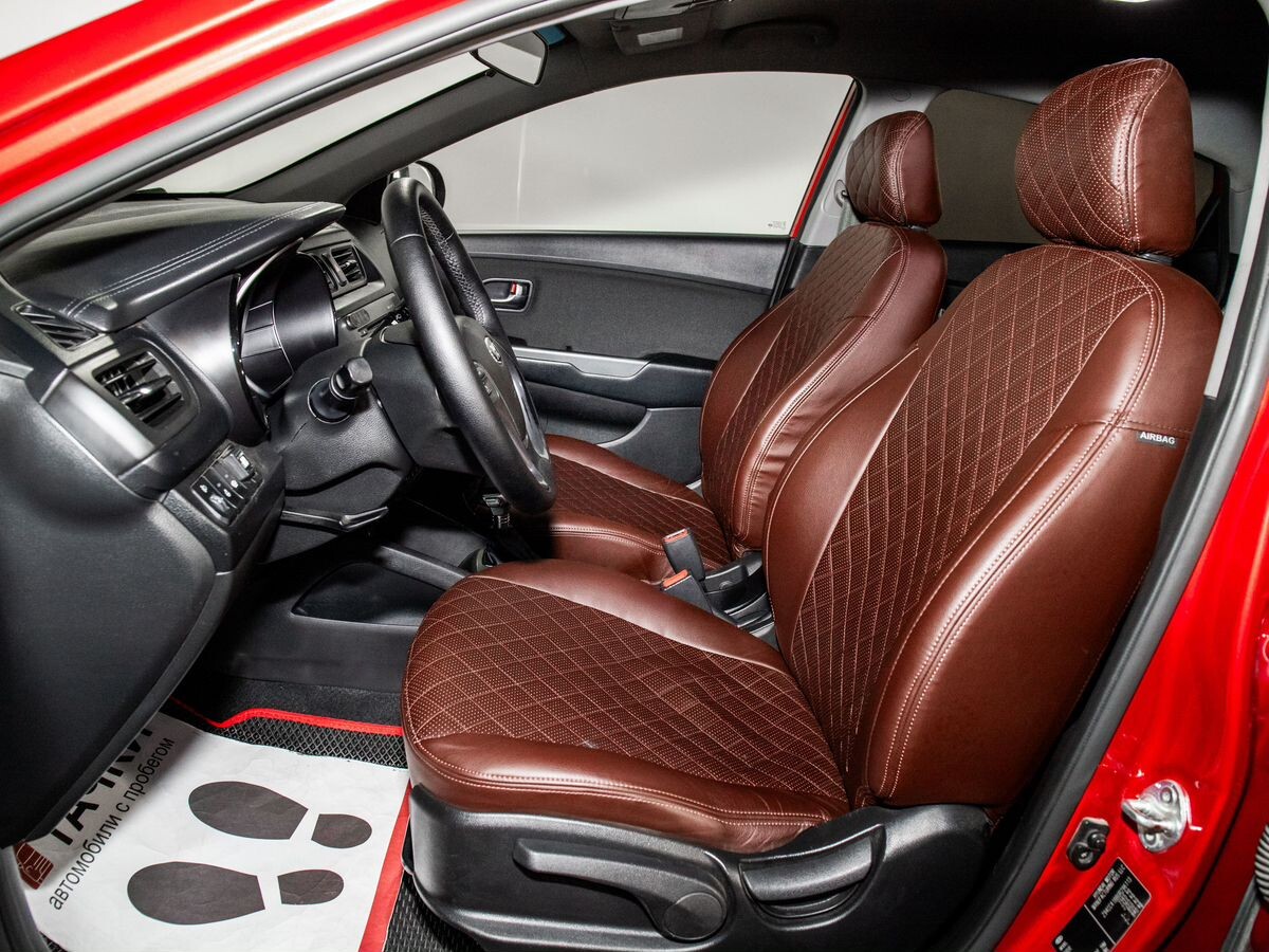 Kia Rio 2015 - фото автомобиля