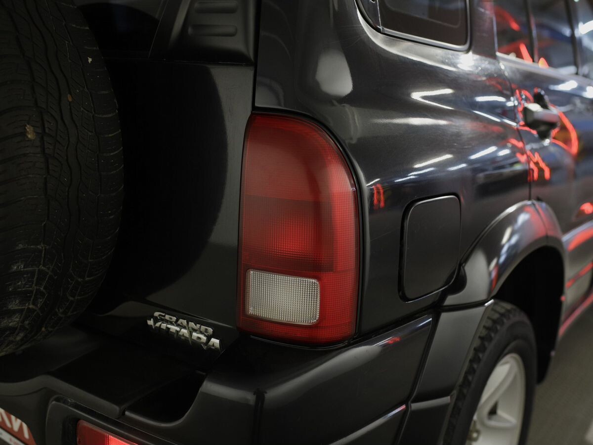 Suzuki Grand Vitara 2004 - фото автомобиля