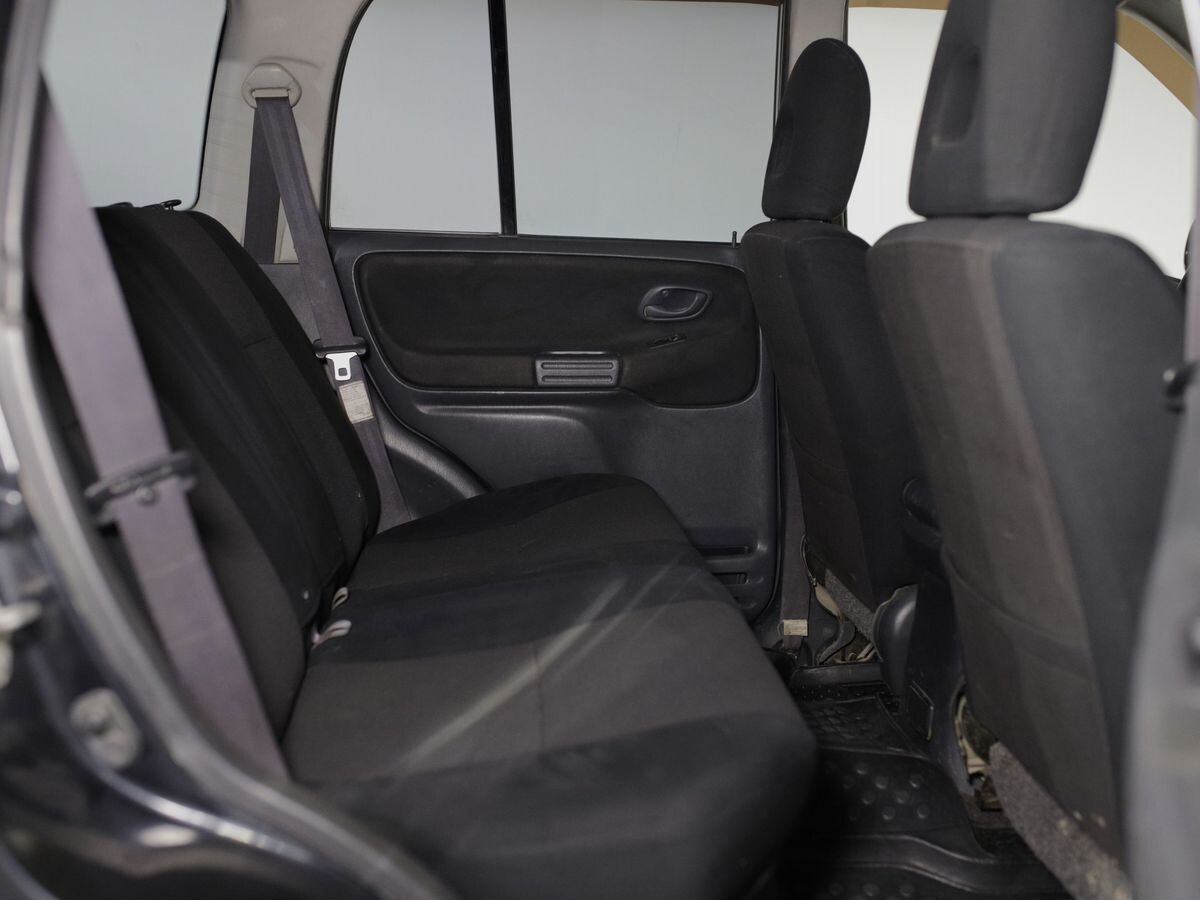 Suzuki Grand Vitara 2004 - фото автомобиля