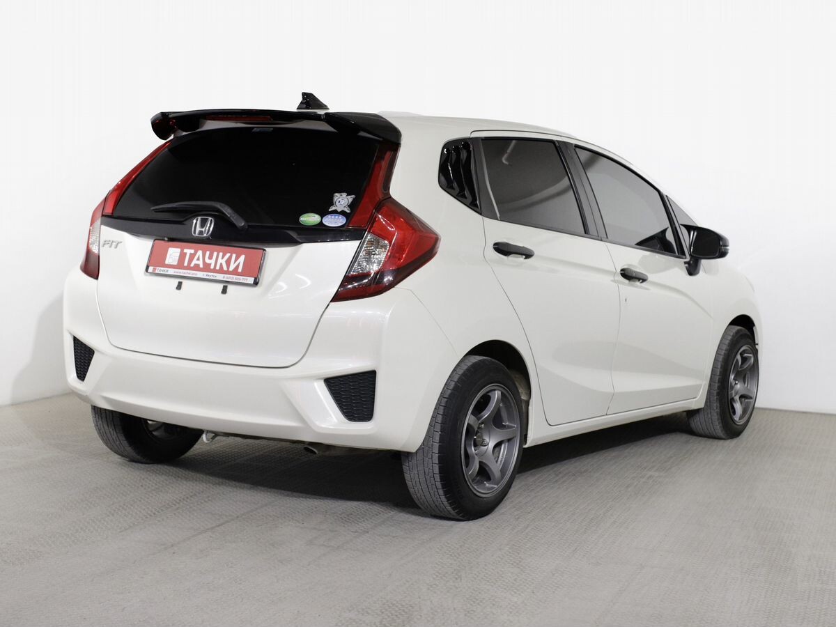 Honda Fit 2013 - фото автомобиля