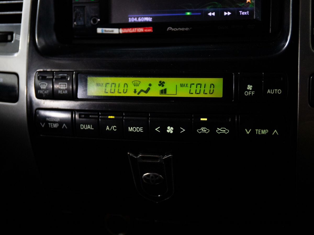 Toyota Land Cruiser Prado 2003 - фото автомобиля