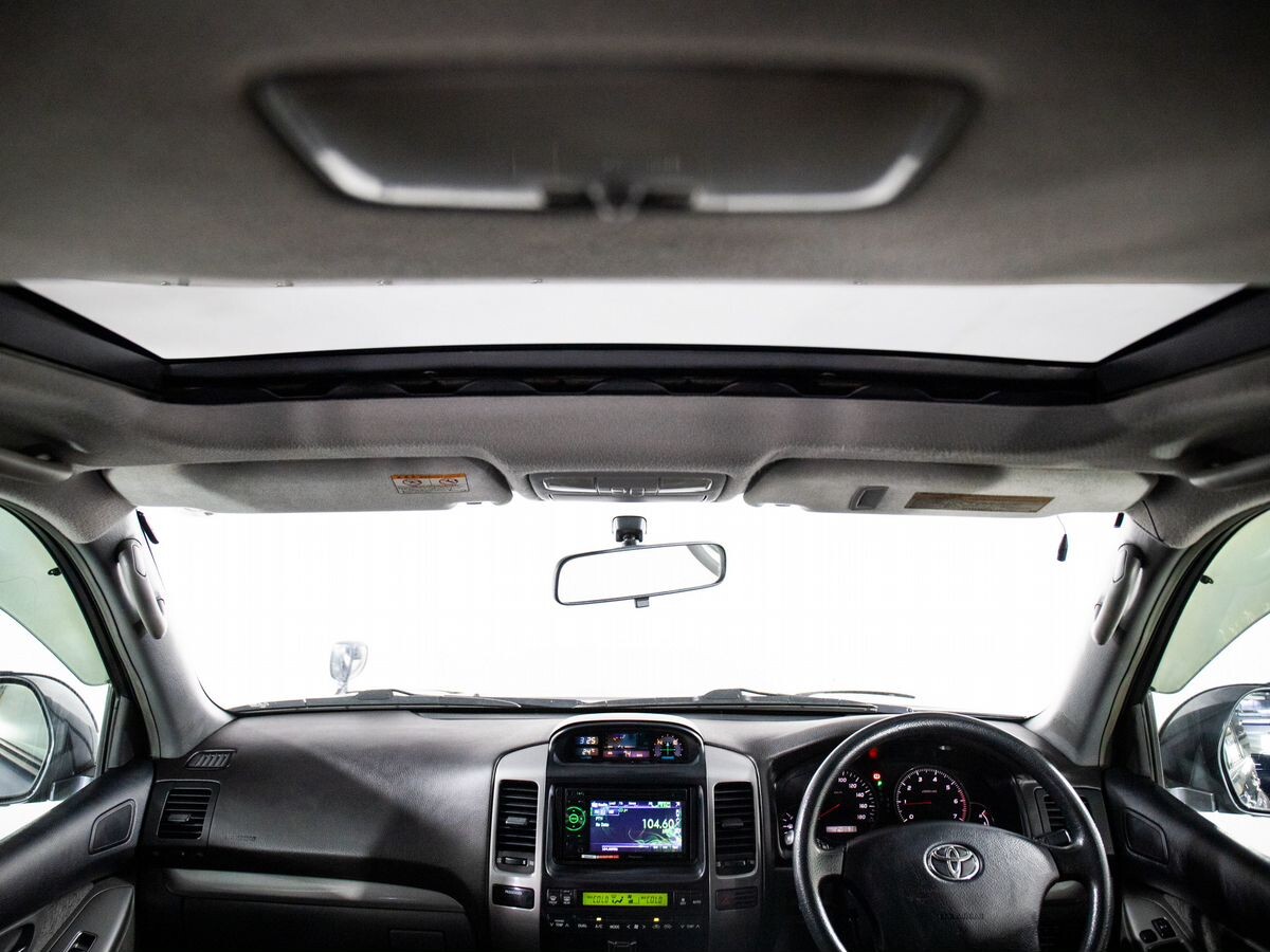 Toyota Land Cruiser Prado 2003 - фото автомобиля