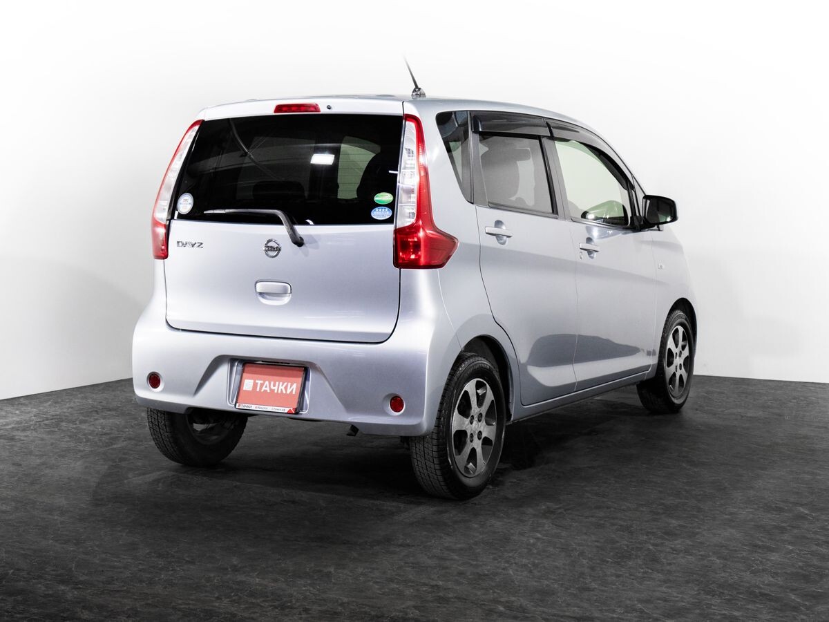 Nissan Dayz 2015 - фото автомобиля