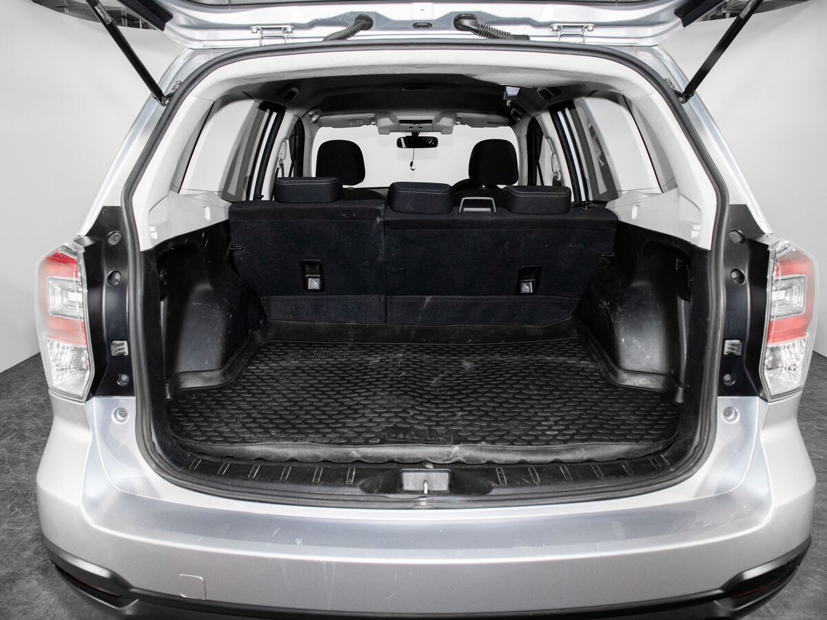 Subaru Forester 2016 - фото автомобиля