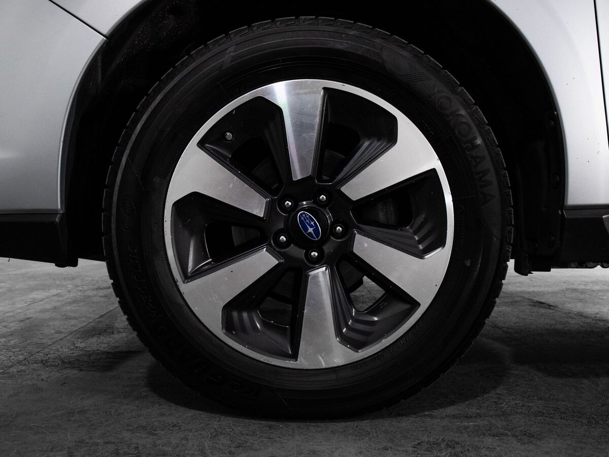 Subaru Forester 2016 - фото автомобиля