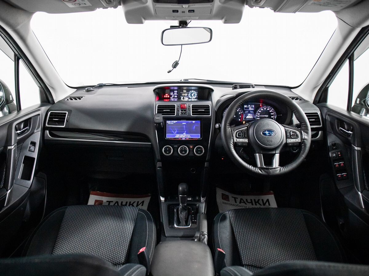 Subaru Forester 2016 - фото автомобиля