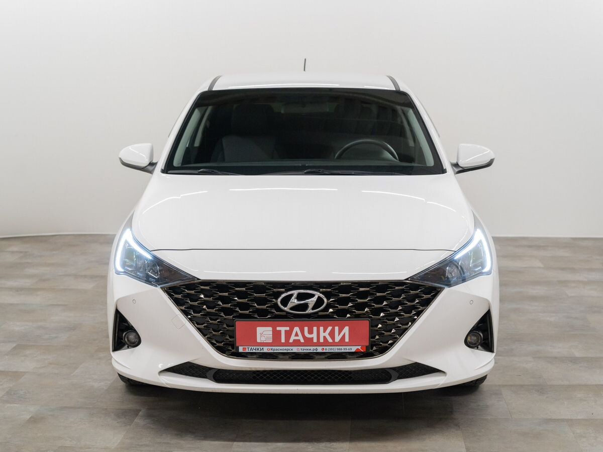 Hyundai Solaris 2021 - фото автомобиля