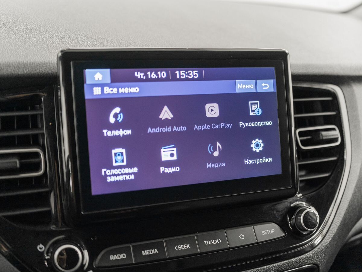 Hyundai Solaris 2021 - фото автомобиля