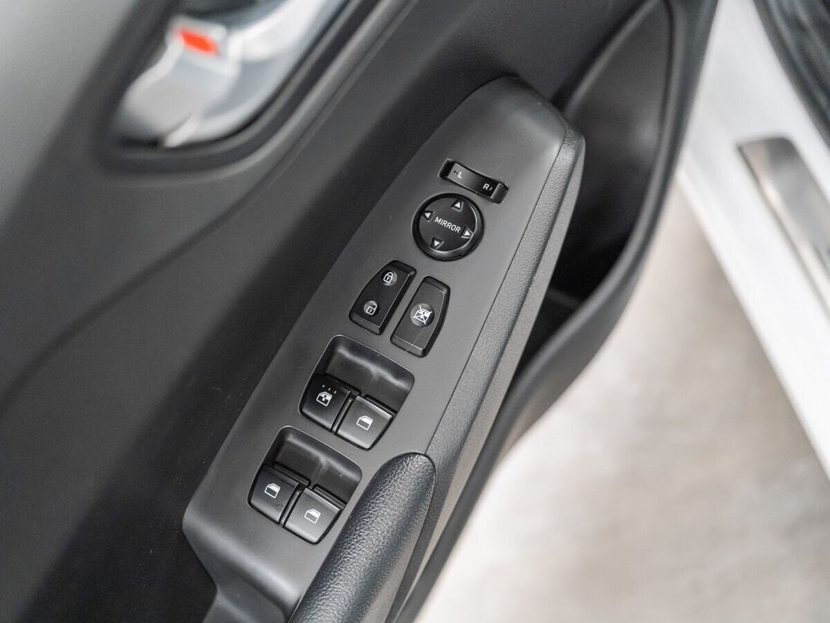 Hyundai Solaris 2021 - фото автомобиля