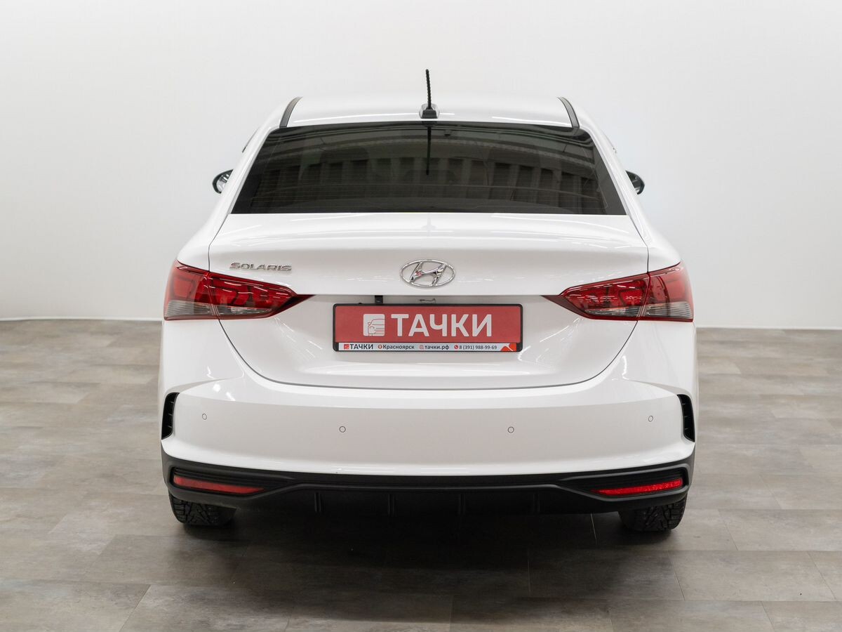 Hyundai Solaris 2021 - фото автомобиля