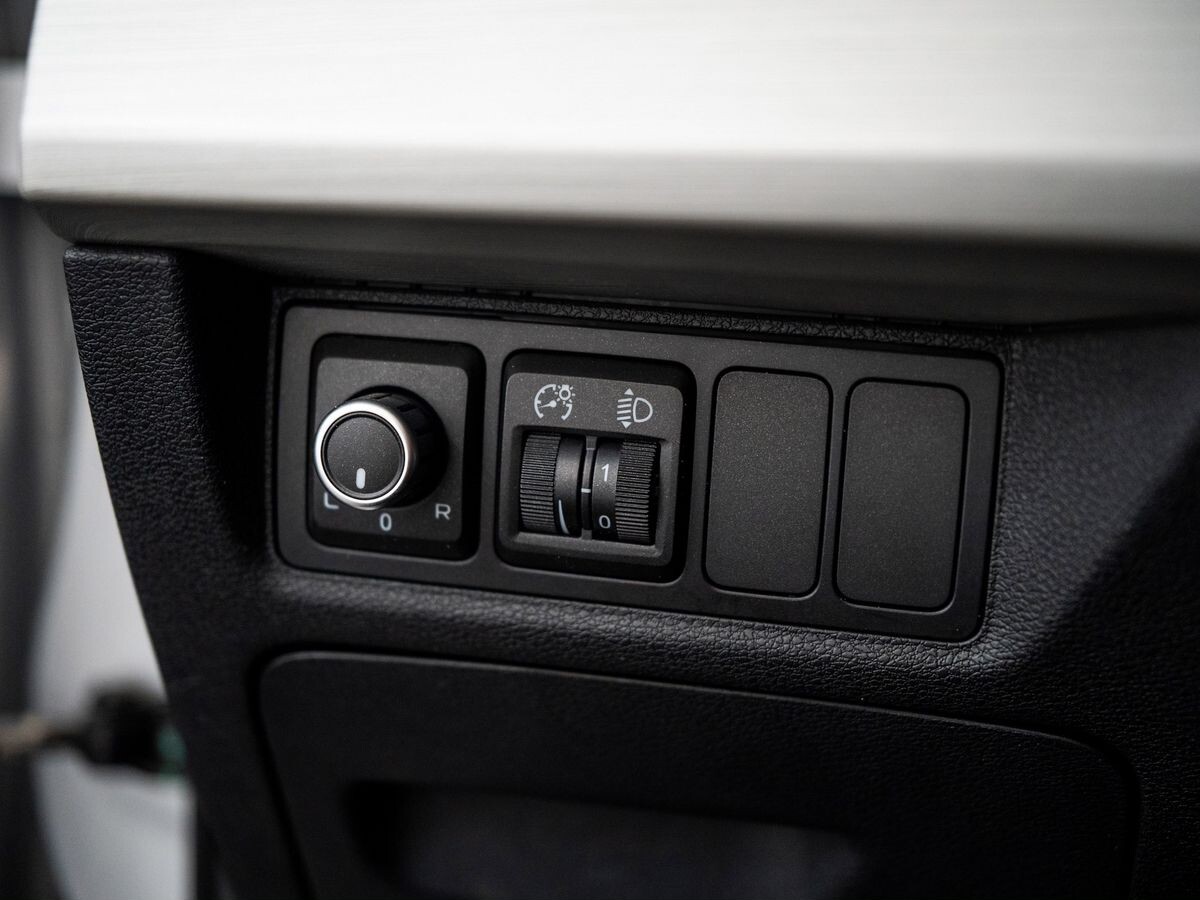 Geely Atlas 2019 - фото автомобиля