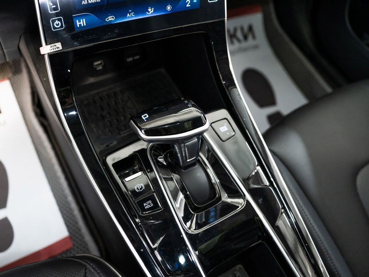 Hyundai ix25 2020 - фото автомобиля