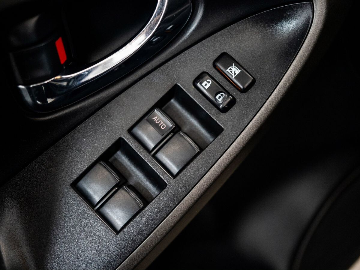 Toyota RAV4 2012 - фото автомобиля