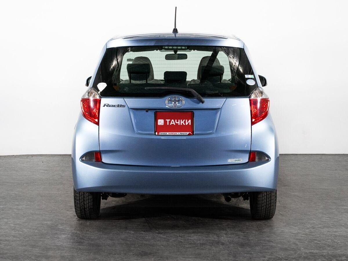 Toyota Ractis 2012 - фото автомобиля