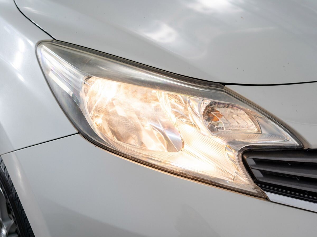 Nissan Note 2013 - фото автомобиля