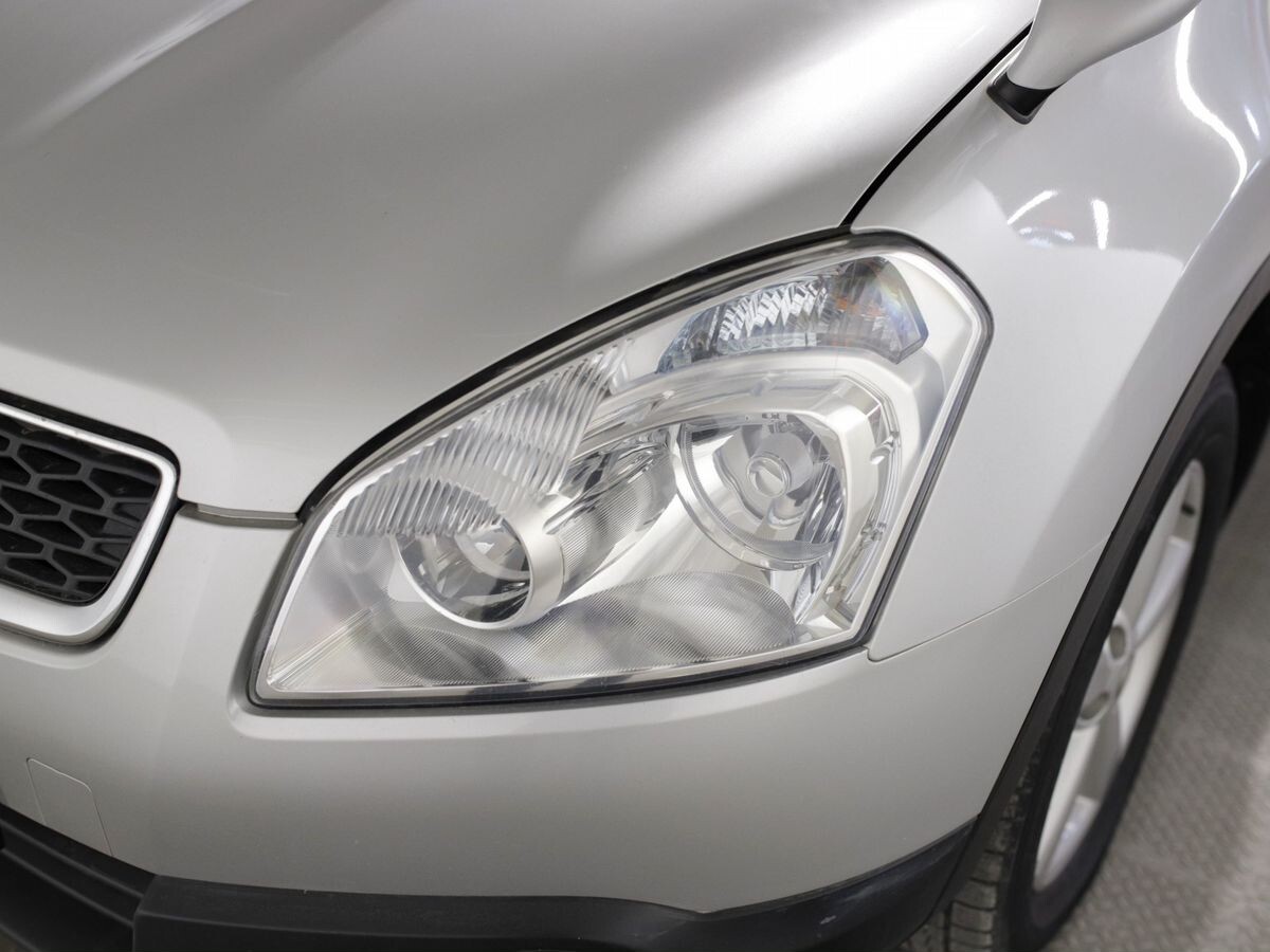 Nissan Dualis 2012 - фото автомобиля