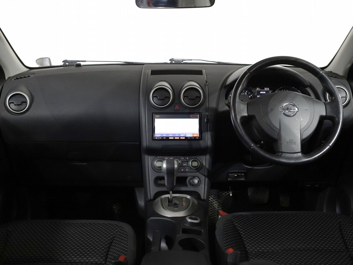 Nissan Dualis 2012 - фото автомобиля