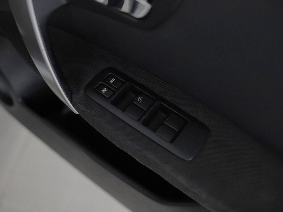 Nissan Dualis 2012 - фото автомобиля