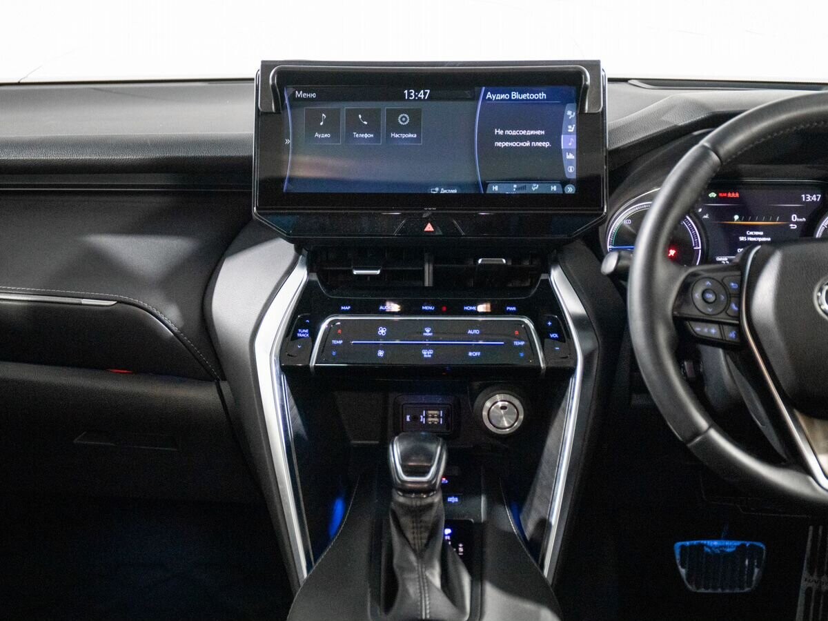 Toyota Harrier 2020 - фото автомобиля