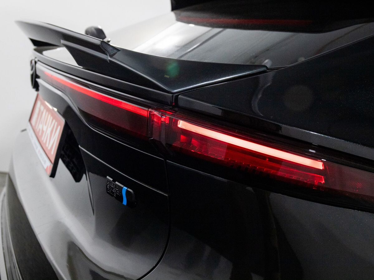 Toyota Harrier 2020 - фото автомобиля