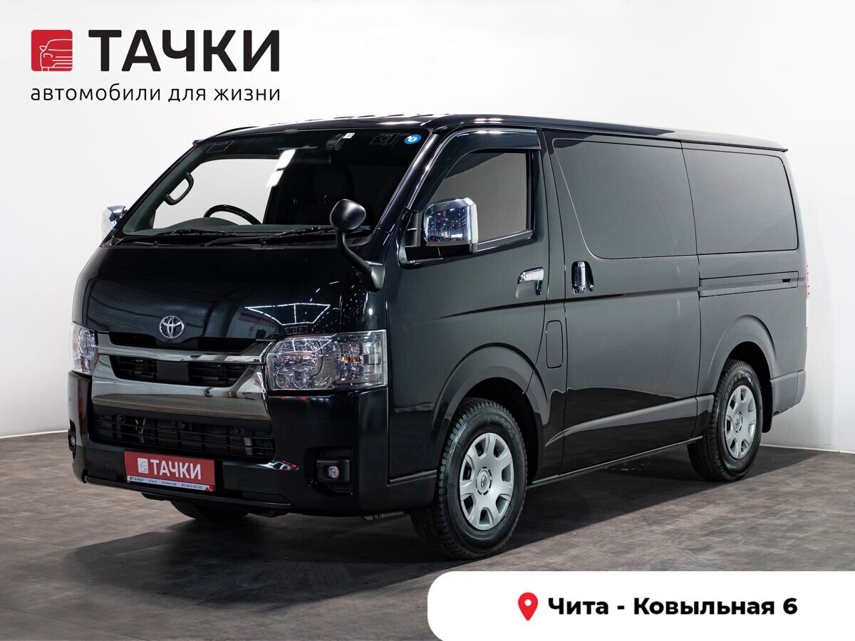 Toyota HiAce 2022 - фото автомобиля