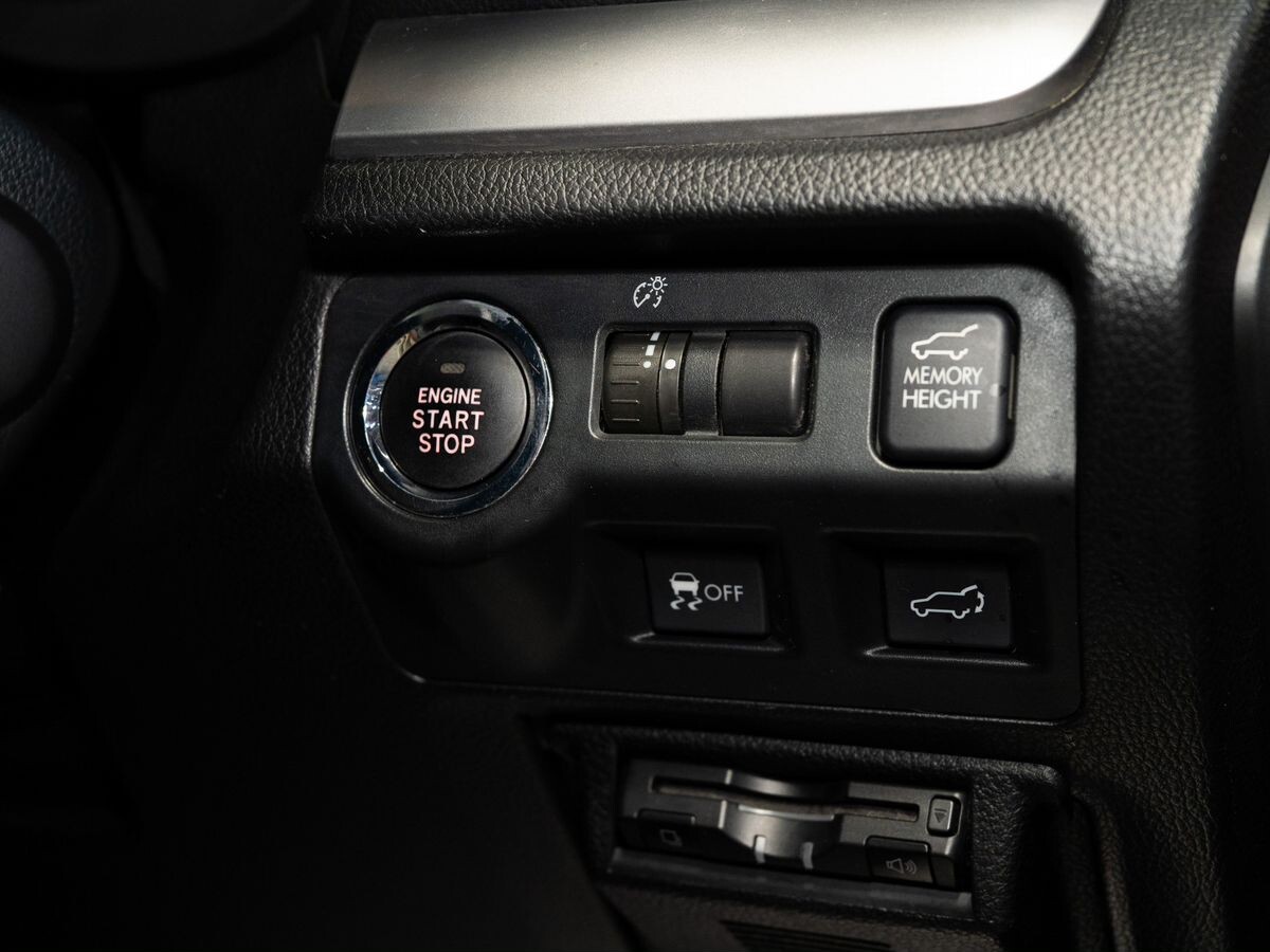 Subaru Forester 2013 - фото автомобиля