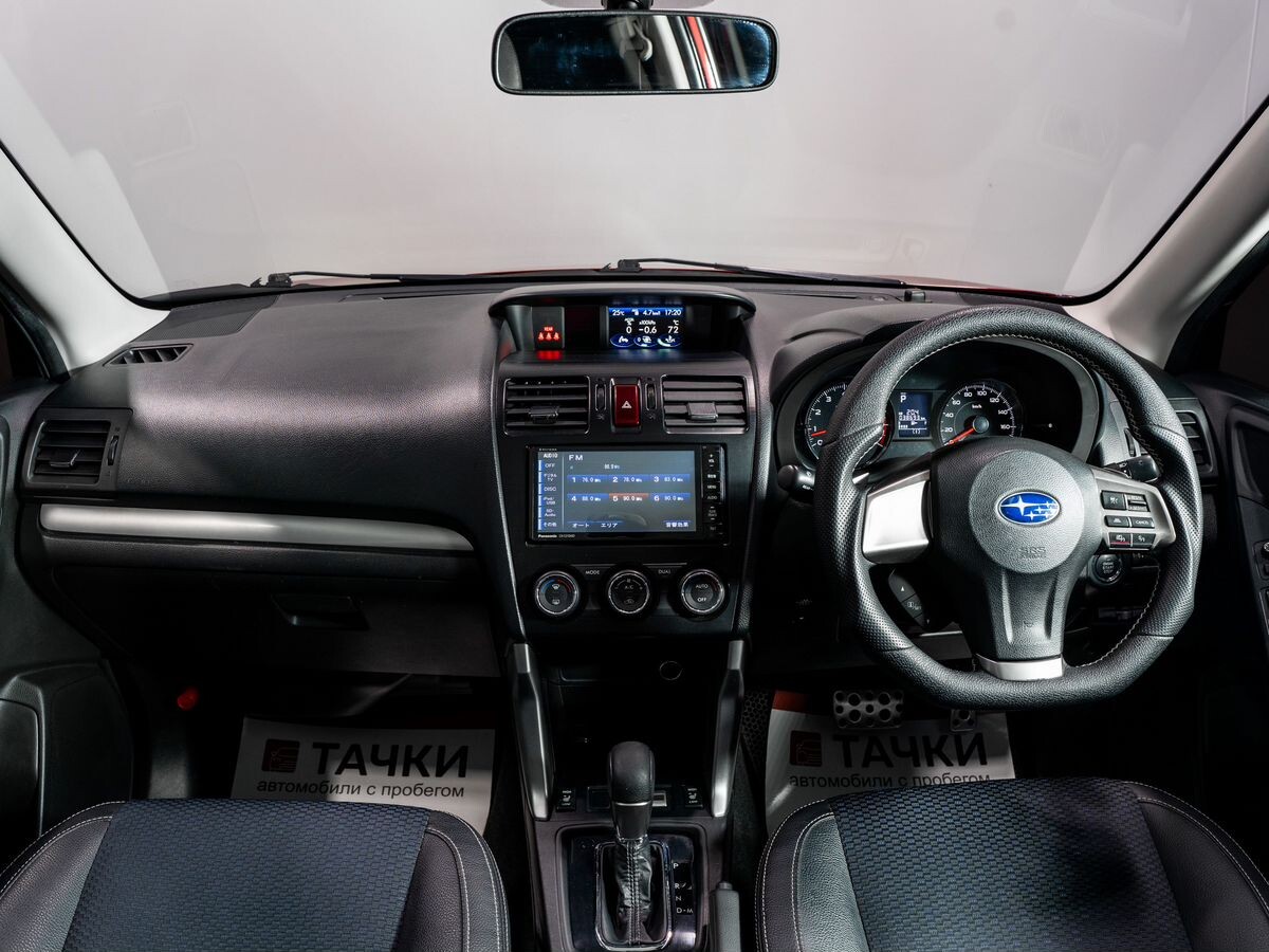 Subaru Forester 2013 - фото автомобиля