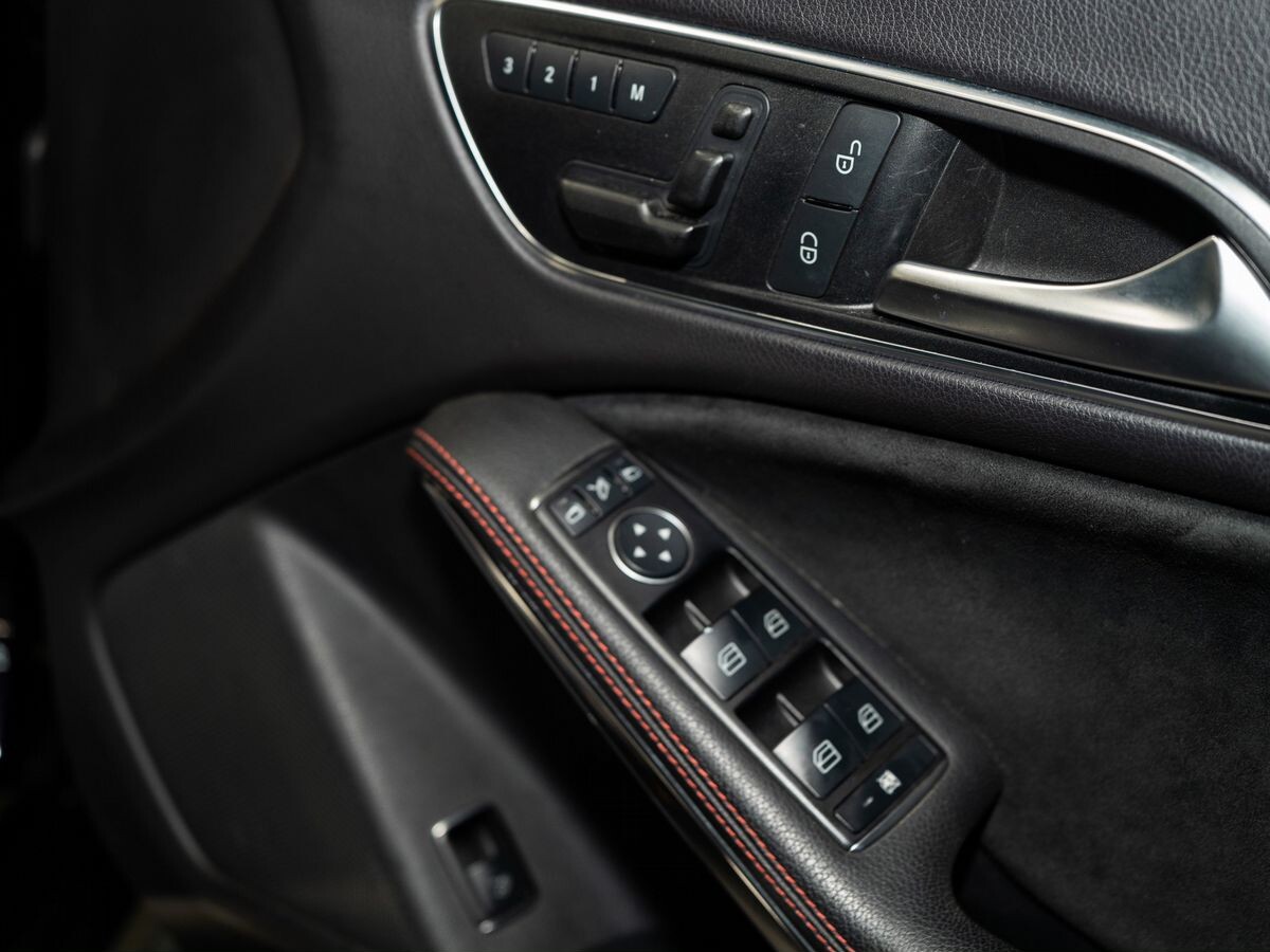 Mercedes-Benz CLA 2014 - фото автомобиля