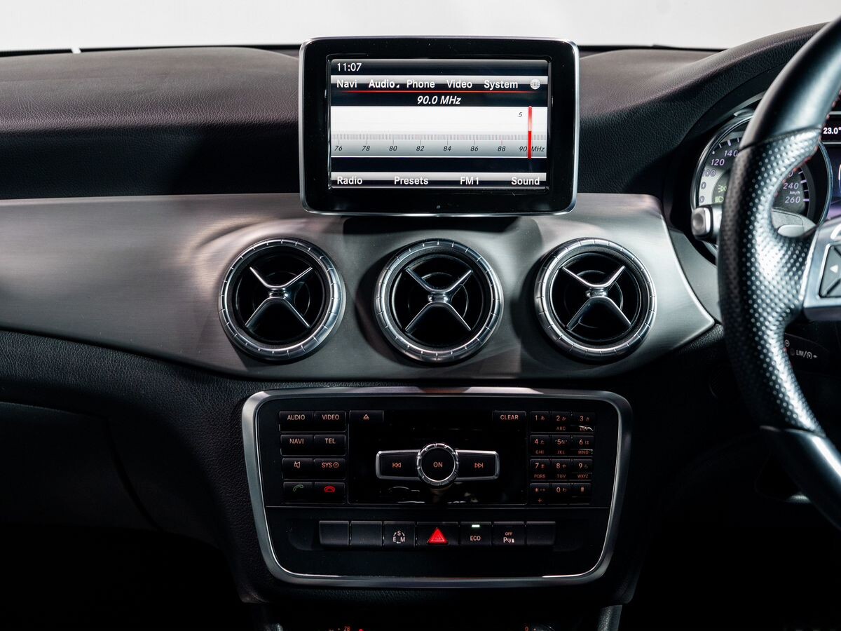 Mercedes-Benz CLA 2014 - фото автомобиля