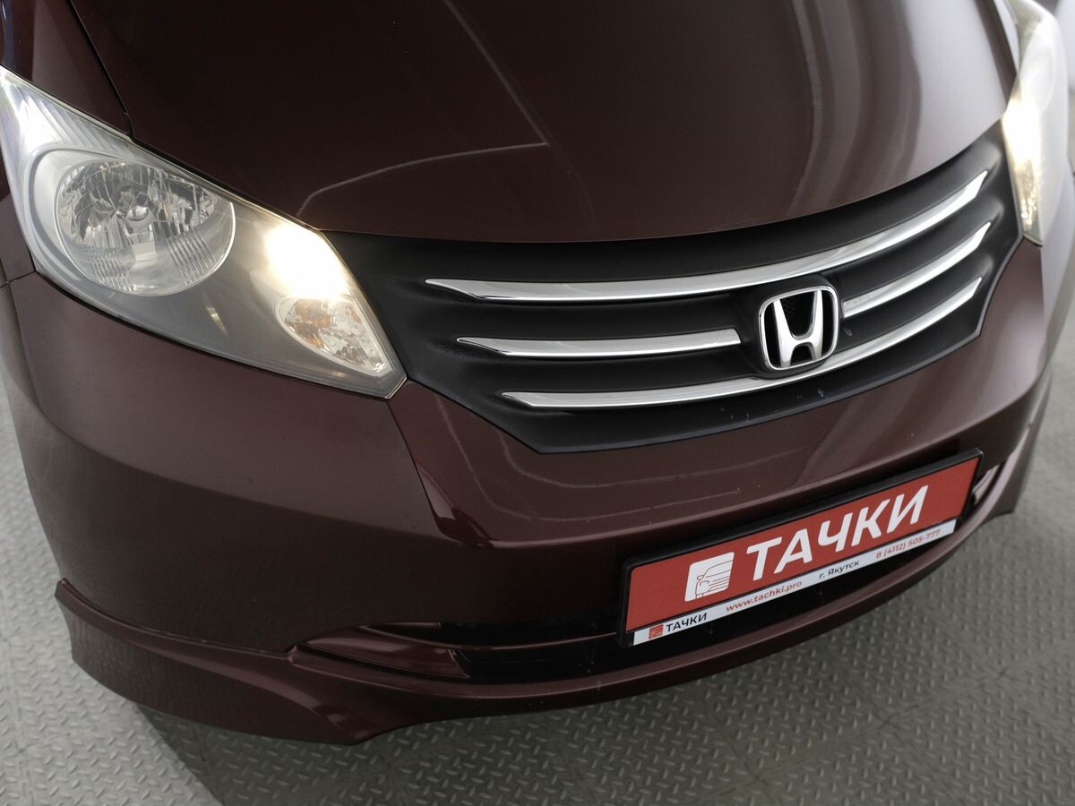 Honda Freed 2009 - фото автомобиля